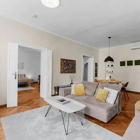 Fresco Residence- In The Center Of Póla