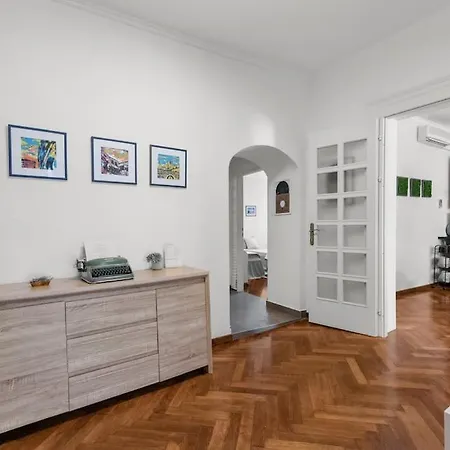 Apartman Fresco Residence- In The Center Of Póla