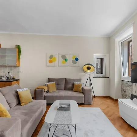 Fresco Residence- In The Center Of