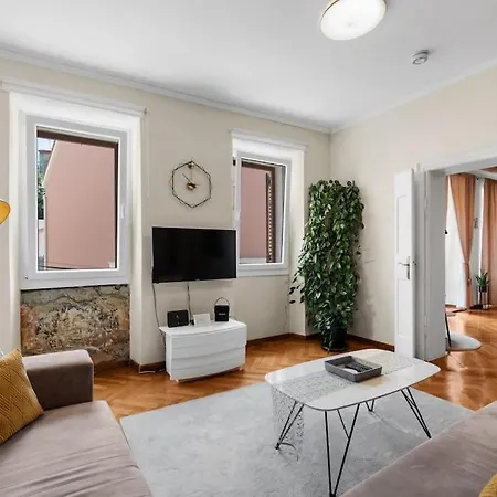 Appartement Fresco Residence- In The Center Of *