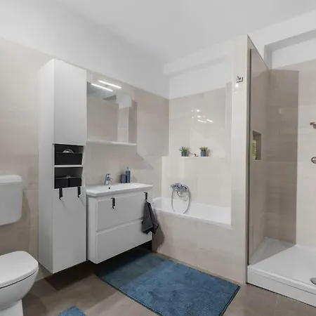 Fresco Residence- In The Center Of Apartman