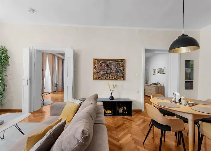 Fresco Residence- In The Center Of Pula