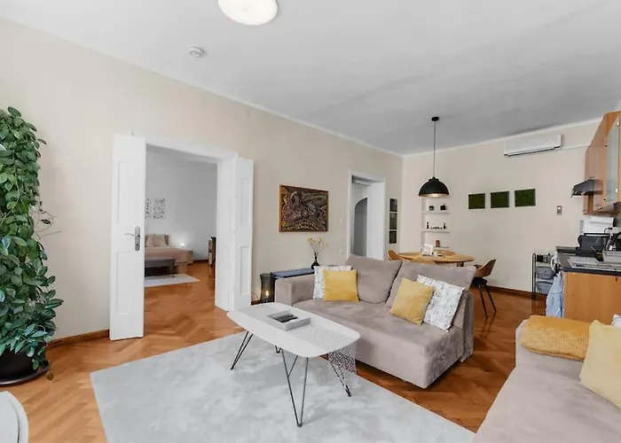 Fresco Residence- In The Center Of Pula