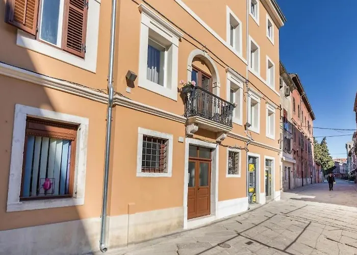 Apartment Fresco Residence- In The Center Of Pula