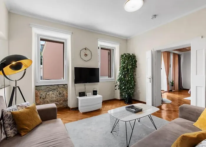 Apartment Fresco Residence- In The Center Of *